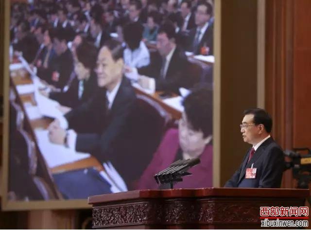 点击图片翻到下一页>> 关于营改增 总理今年以来去过哪里 说了什么?