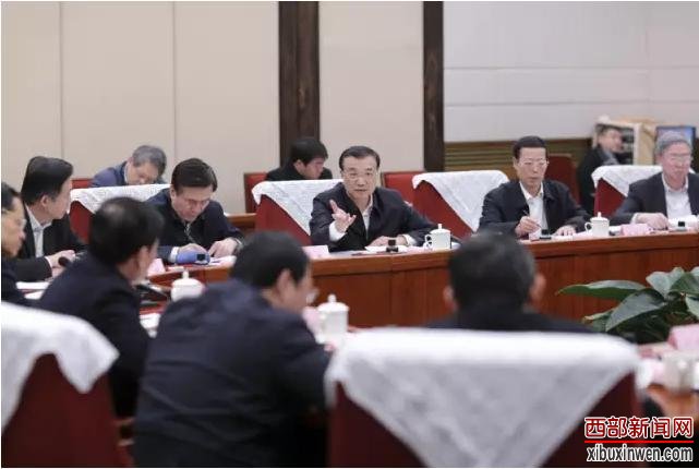 点击图片翻到下一页>> 关于营改增 总理今年以来去过哪里 说了什么?